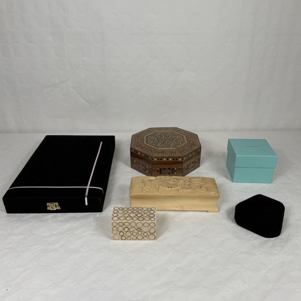 Askar, 5st, bla Tiffany & Co.