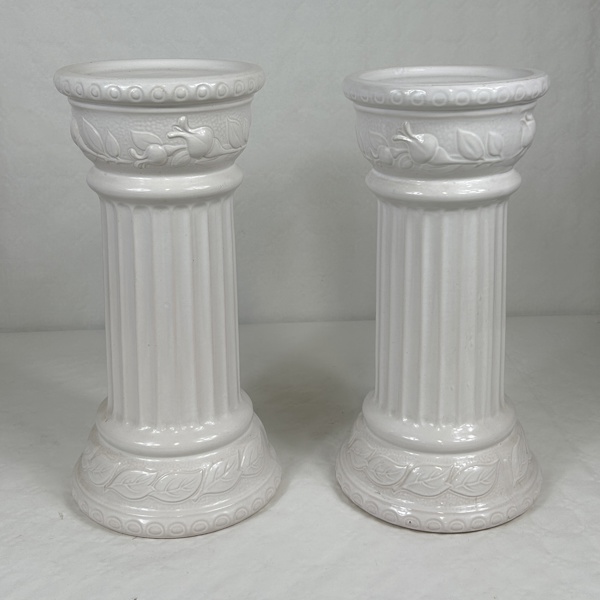 Piedestaler/Kolonner, ett par, 1900-tal.