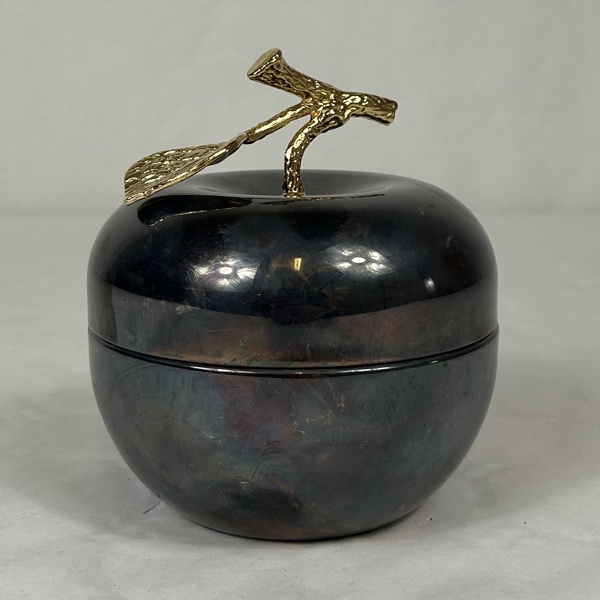 Bonbonjär, i form av äpple, nysilver, 1900-tal.