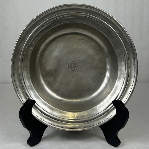 Skålfat, tenn, 1700-tal.