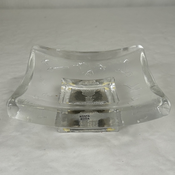 Bertil Vallien. Fat på fot, "Domino", Kosta Boda.