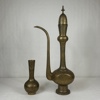 Kanna och vas, mässing, orientalisk, 1900-tal.
