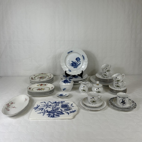 Matservisdelar, 43 delar, bla Royal Copenhagen.