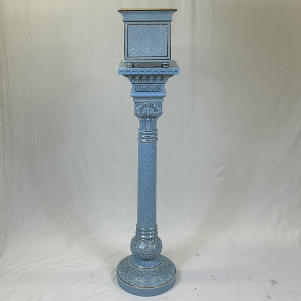 Rörstrand piedestal med kruka, majolika, 1800-talets slut.