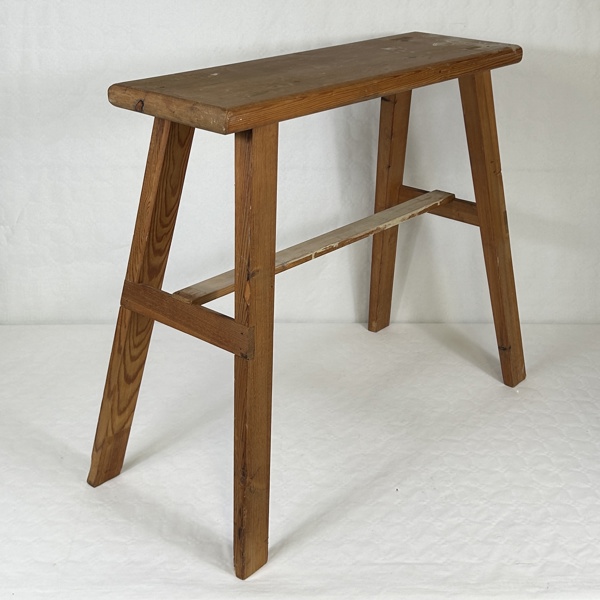 Bänk, furu, allmoge.