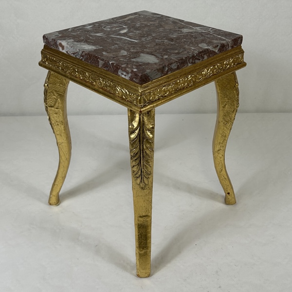 Piedestal, förgylld, med stenskiva.