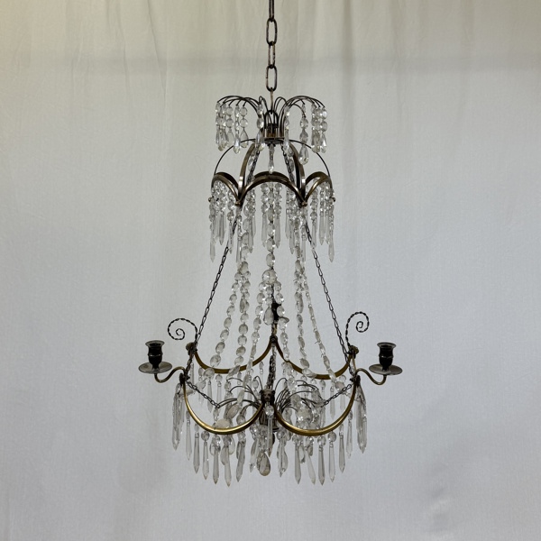 Ljuskrona, gustaviansk stil, 1900 talets början.