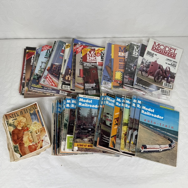 Parti äldre tidningar.