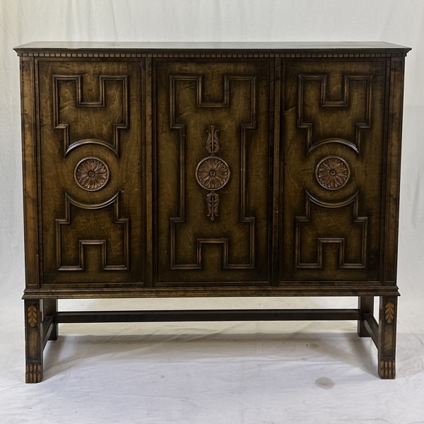 Axel Einar Hjorth. Skåp, "Roma", Bodafors, 1920-tal.