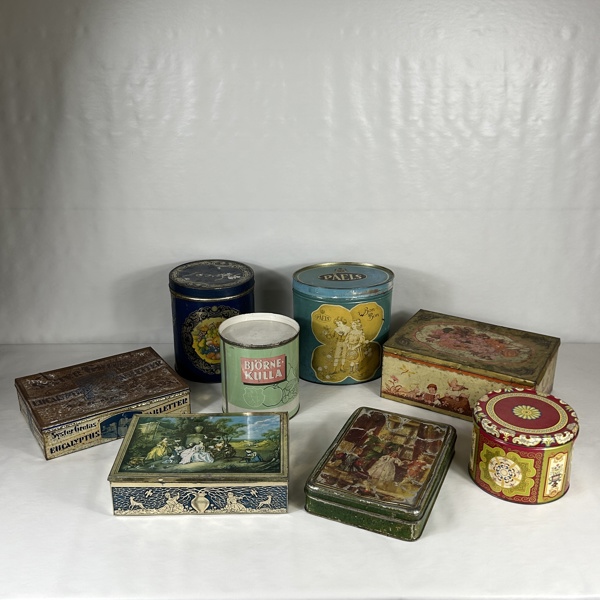 Parti plåtburkar, 1900-tal.