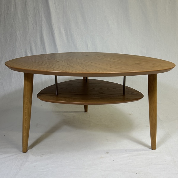 Soffbord, "Louise", ek, Bord Birger AB, Bodafors.