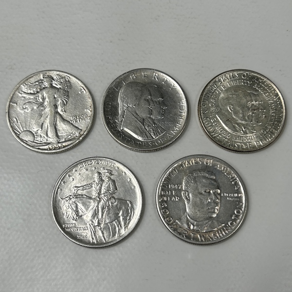 Mynt i silver, Amerikanska halvdollar. 