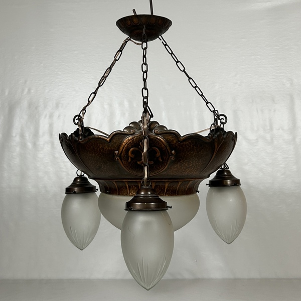 Taklampa, jugend, 1900-talets början.