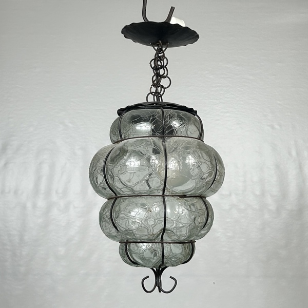 Taklampa, "Skansenglas", Stockholms glasbruk, 1900-tal.