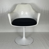 Eero Saarinen. Tillskriven. Stol, "Tulip", Knoll Studio.