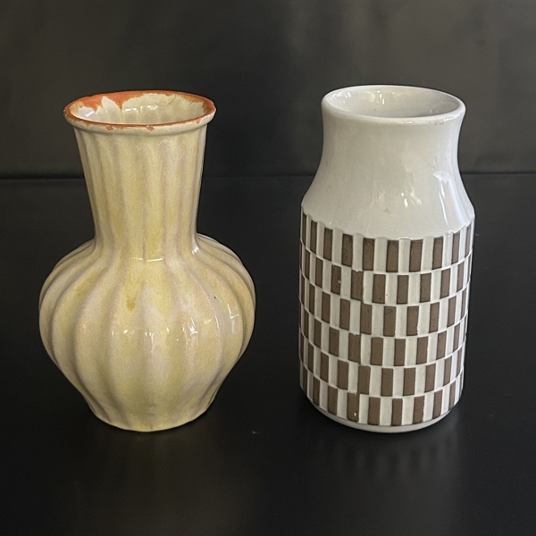 Vaser, 2st, Upsala Ekeby.