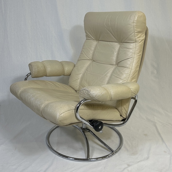 Jens Ekornes. Fåtölj, "Stressless", Norge.