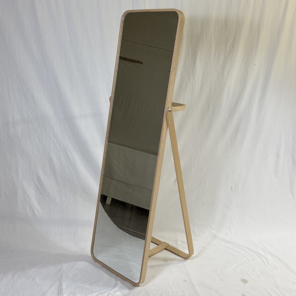 Golvspegel, Ikornnes, IKEA.