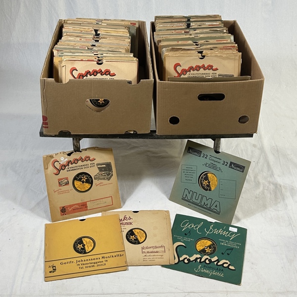 Lådor med stenkakor, 2st. 