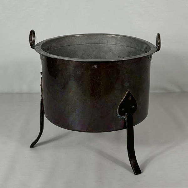 Koppargryta med ben, 1900-tal.