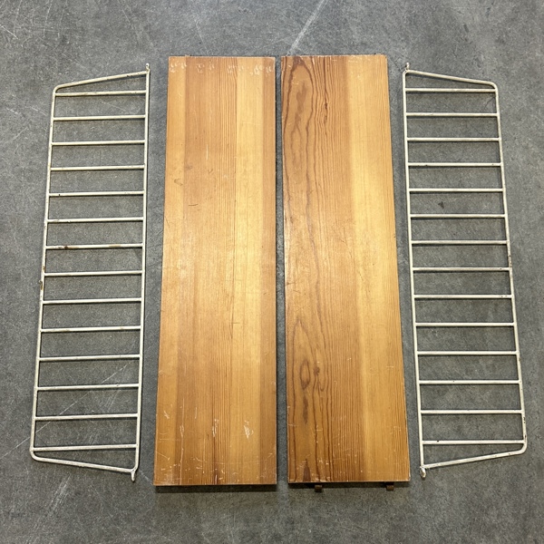 Stringhylla, 4 delar, 1950/60-tal.