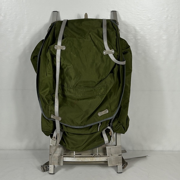 Campingryggsäck.