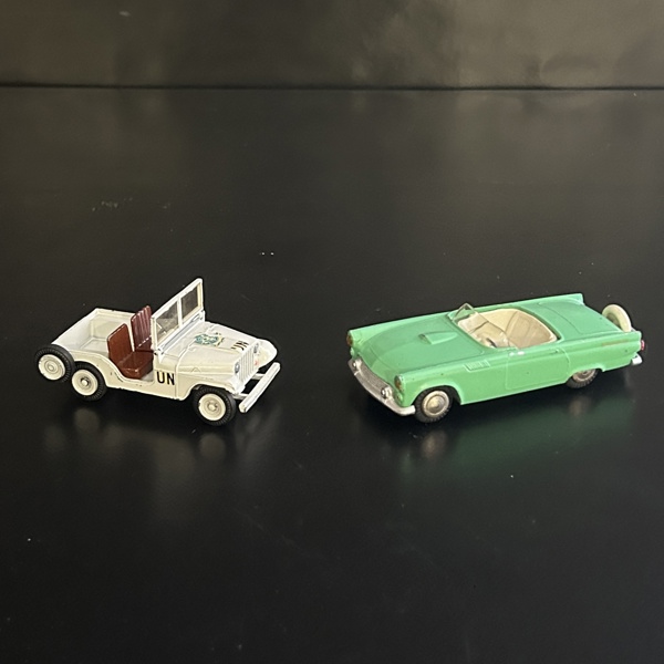 Plåtleksaksbilar, 2st, Tekno, Danmark.