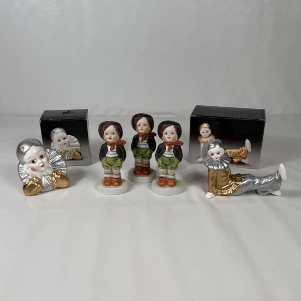 Figuriner, 5 st, porslin.