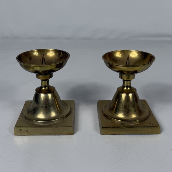Ljusstakar, ett par, mässing, 1900-tal.