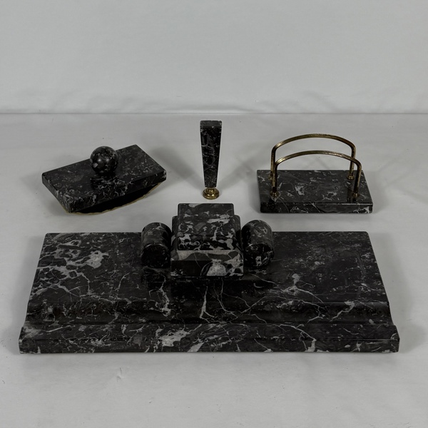 Skrivställ, 4 delar, 1900-talets första hälft.