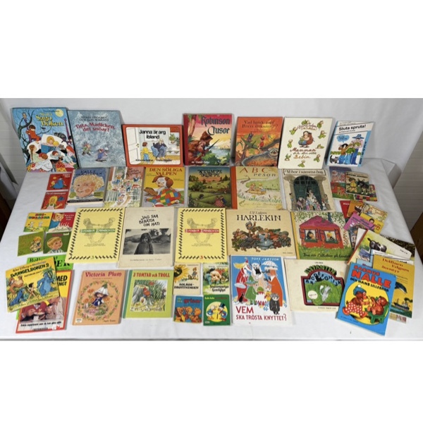 Parti barnböcker.