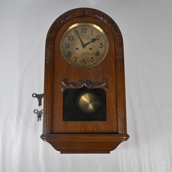 Väggur, 1900-talets första hälft.