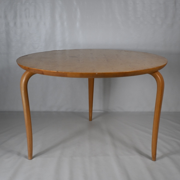 Bruno Mathsson. Sidobord, "Annika", björk, DUX.