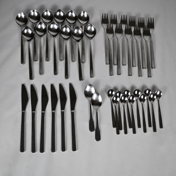 Bestick, Gense 8/18.