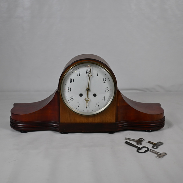 Bordsur, 1900-talets första hälft.