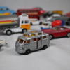 Plåtleksaksbilar, mestadels Corgi Toys.