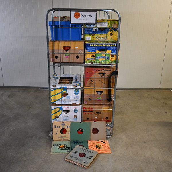 Lådor med stenkakor, 10st.