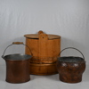 Kärl, samt hinkar i koppar, 2st, 1900-tal.