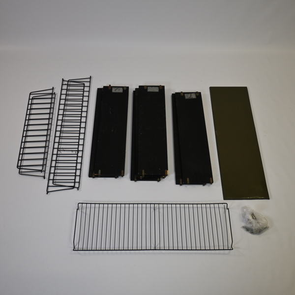 Stringhylla, 13 delar, 1900-talets mitt.