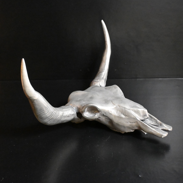 Skulptur i metall, Tjur.