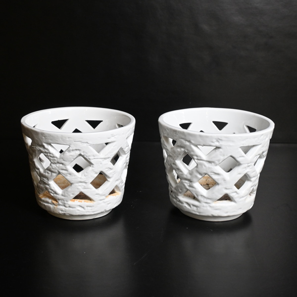 Gunnar Nylund. Ytterfoder, ett par, Rörstrand.