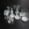 Diverse glasföremål.