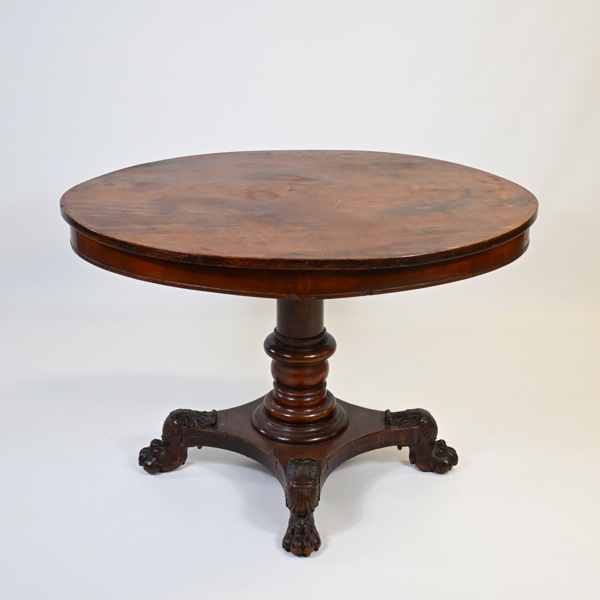 Salongsbord, senempire, 1800-talets andra hälft.