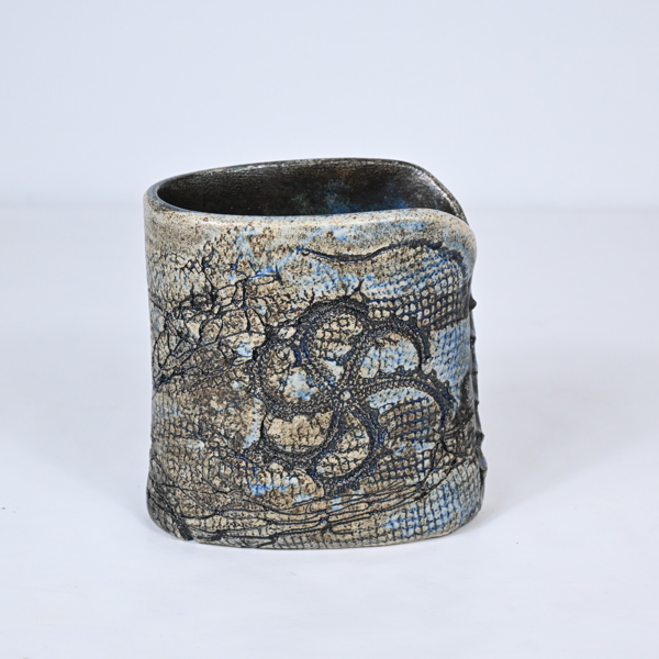 Paula Von Freymann, vas i keramik, signerad.