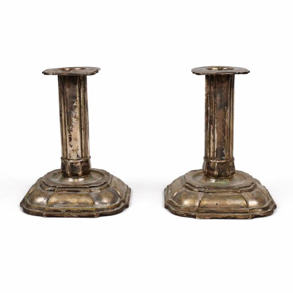 Ljusstakar i silver, ett par, 830.