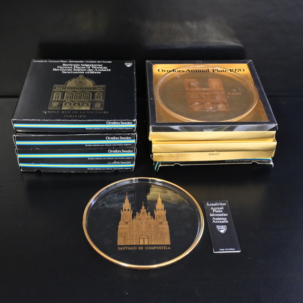 John Selbing, årstallrikar, 9st, "Berömda helgedomar", Orrefors.