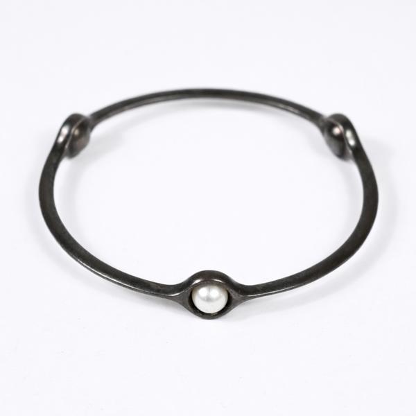 Regitze Overgaard, armring, "Sphere", George Jensen, Danmark.