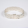 Armband i silver, flätad.