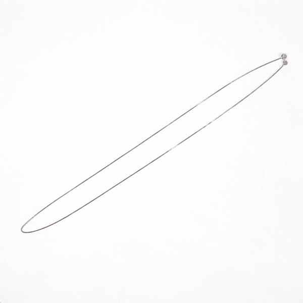 Halsband i 18k vitguld.