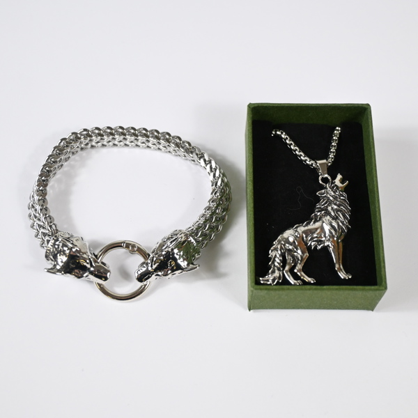 Halsband och armband, vintage, silverplaterad.